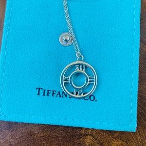 Tiffany & Co. Atlas Collection necklace